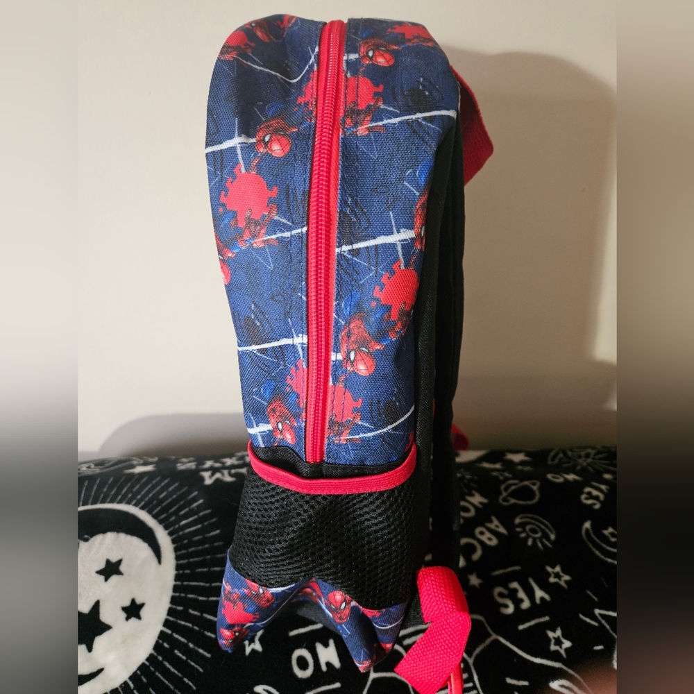 Spider-Man Backpack with Web Design - Picture 2 of 4